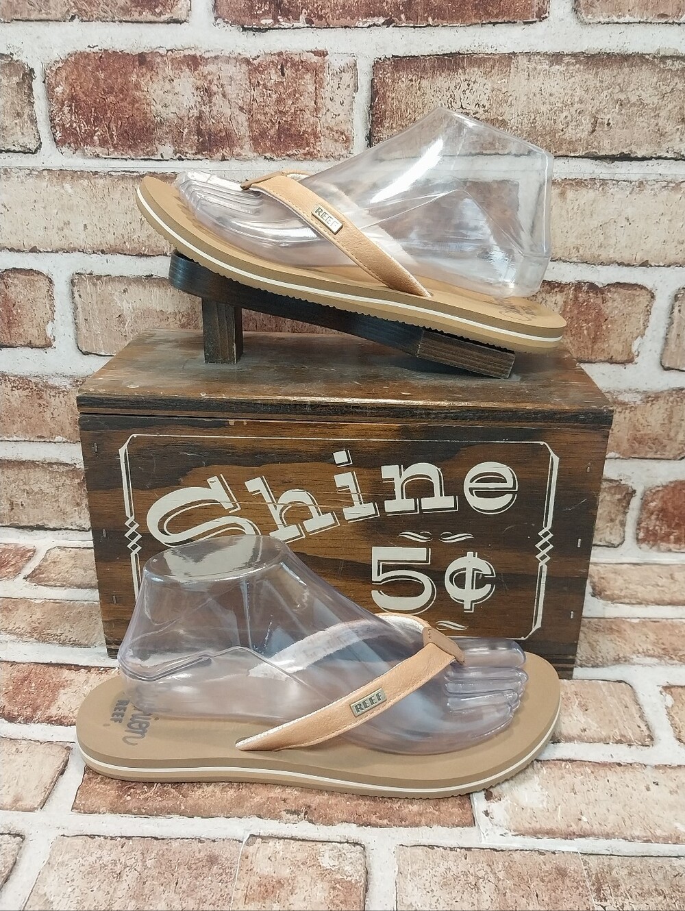 Pre-owned Reef Cushion Sands Sandals